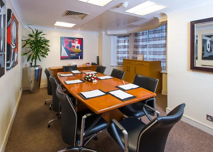 The Park City Grand Plaza Kensington Hotel London
